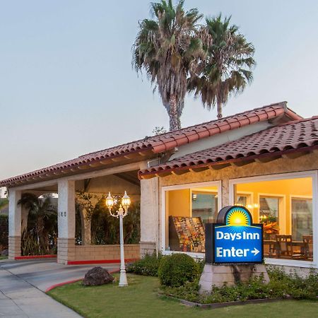 Days Inn By Wyndham Camarillo - Ventura Buitenkant foto